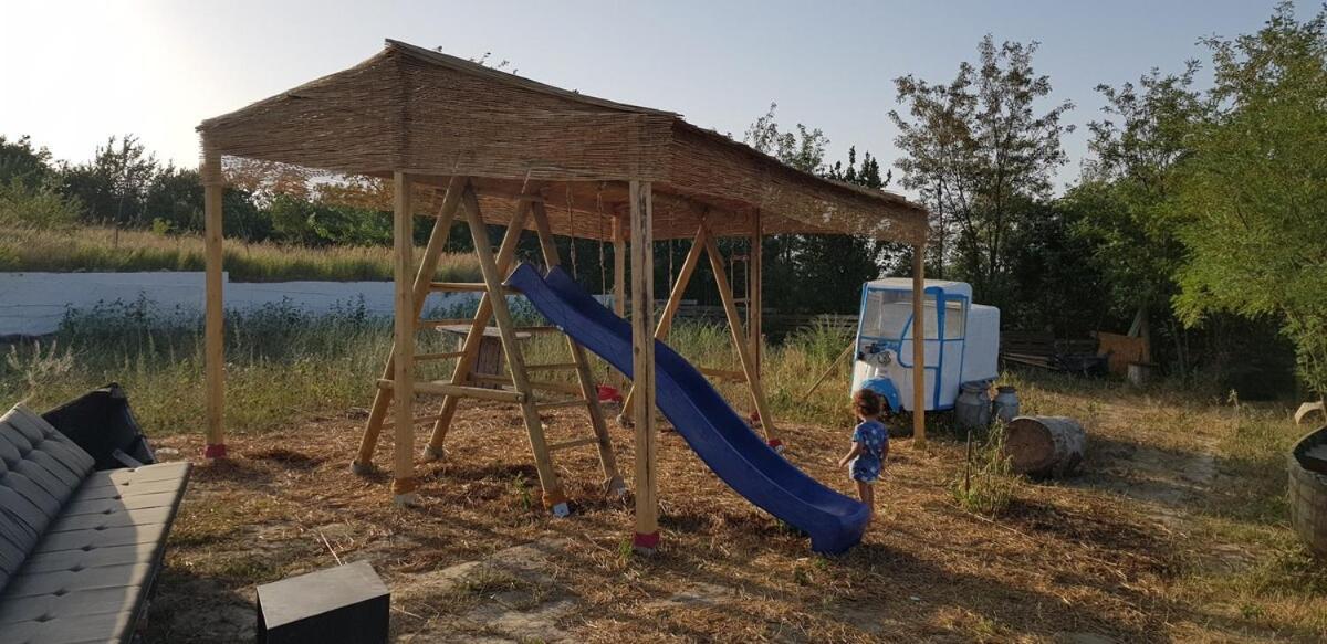 Pensiunea 4 Salcii Băltenii de Sus Buitenkant foto